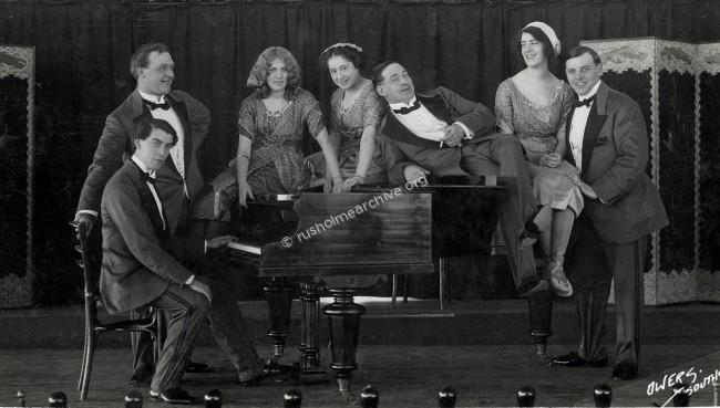 Harry Leslie's 'The Nobodies'