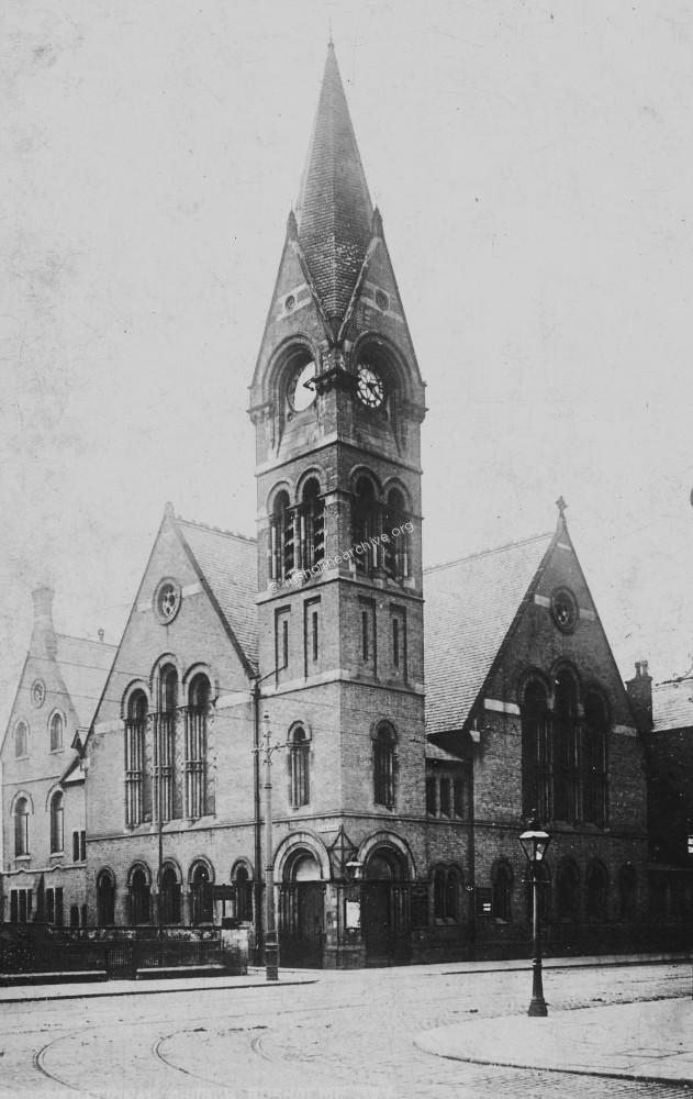 Congrgational Churchphoto alternative text...