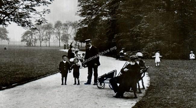 Platt Fields Park 1917
