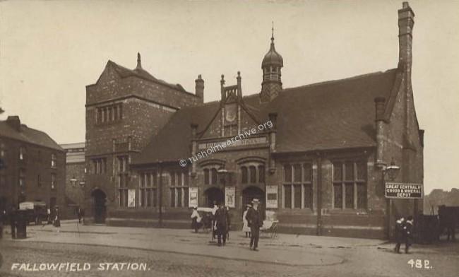 Fallowfield Railway Sation 1910photo alternative text...